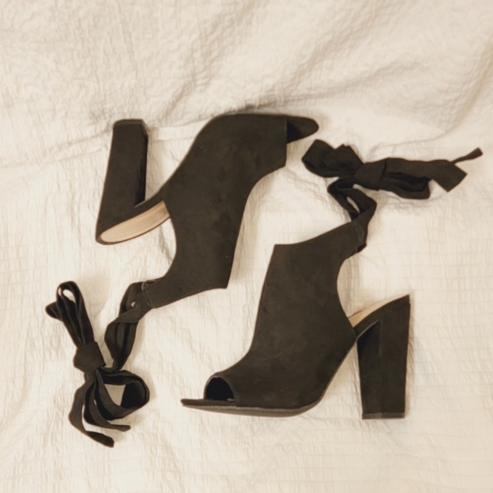 Black Lace-up Peep Toe Shoes, Size 7.5